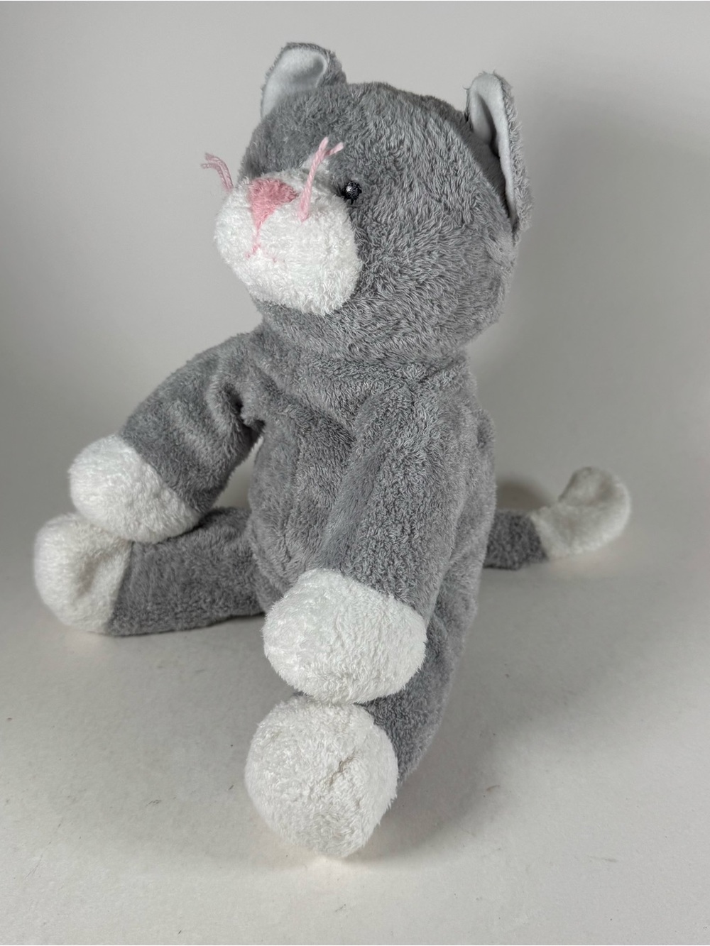 Ty Tylux Pluffies Plush Grey White Cat 2008 Pursley 8" Stuffed Animal Beanie